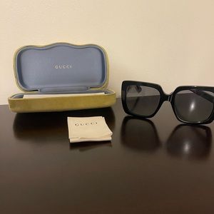 Women’s Authentic Gucci sunglasses